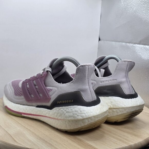 Women’s Size 8.5 - Adidas Ultraboost 21‎ Purple Ice White Running Shoes S23831 - Picture 7 of 8